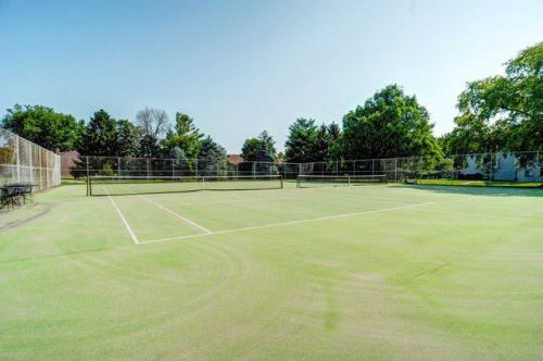 tennis courts